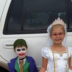 Meet your Posher, Anna chris